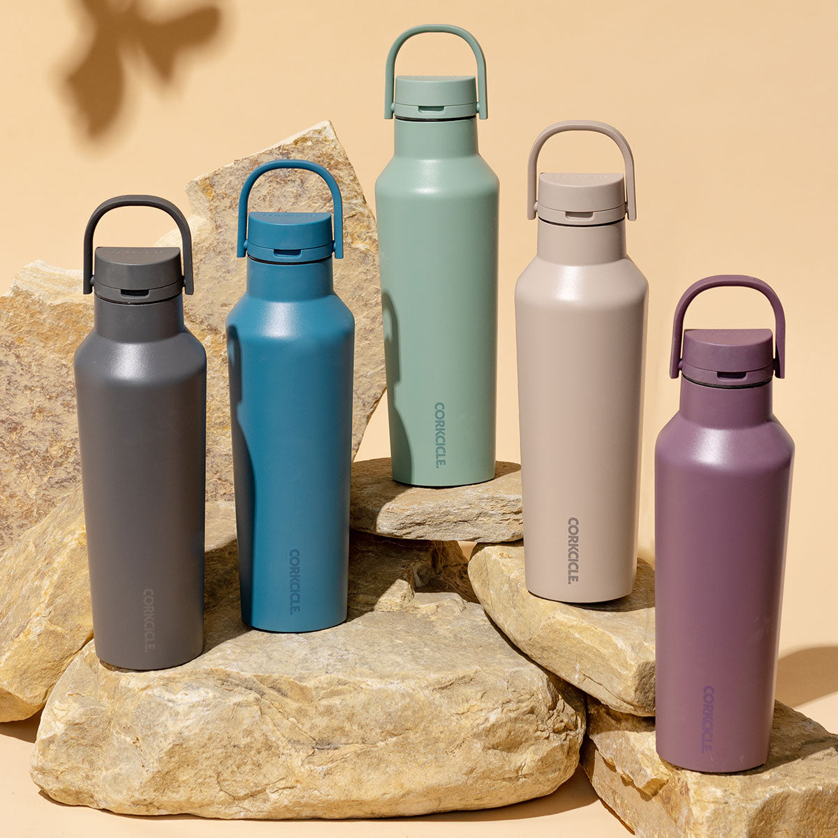 sierra-sport-canteen-v0 0a8ecc24b1e8--25-1-Sierra-Catalog-LAB001-1x1.jpg