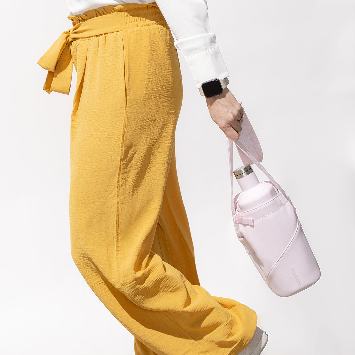 sling-g4 0efe00bce4d9--rose-quartz-sling-lifestyle2.jpg