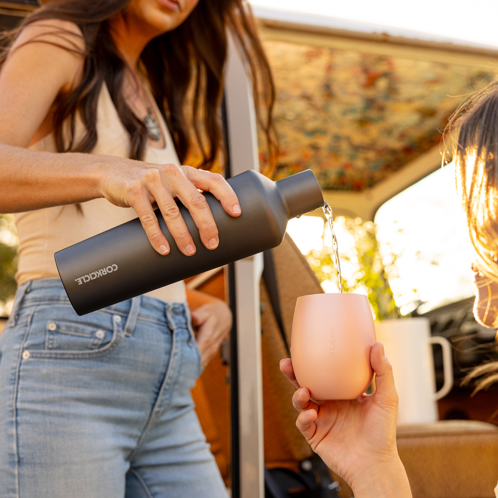vinnebago-j8 e9a21e7fb71f--Vinnebago-lifestyle.png
